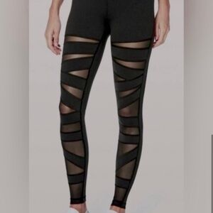 Lululemon size 4 leggings